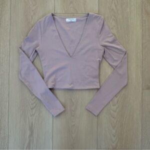 Aritzia Babaton Counter V-neck Longsleeve